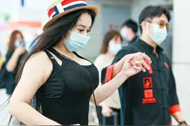 冉莹颖和马蓉：一个把穷酸拳王变成亿万富翁，一个忙着找外遇图片