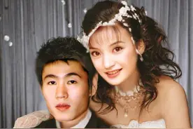 奥运失金牌被疑让球，2008年又被迫和赵薇分手，王励勤如今怎样了图片