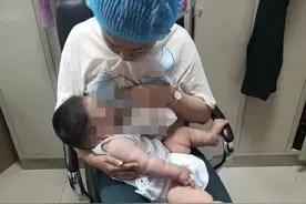 一名男婴被弃吉林市化工医院​！护士充当“临时妈妈”接力哺乳​图片