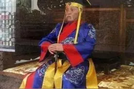1981年湖北一盲人深山“称帝”，骗奸妇女达55人，最小的十几岁图片