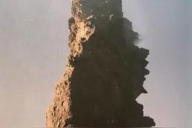 世界级魔鬼城脚下的小镇一乌尔禾是怎样来的？图片