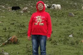 醉美的岗什卡雪峰•白云作裙的雪峰（2）图片