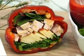 关晓彤又晒减肥餐，照猫画虎吃3天，宅在家里不运动，竟然瘦5斤图片