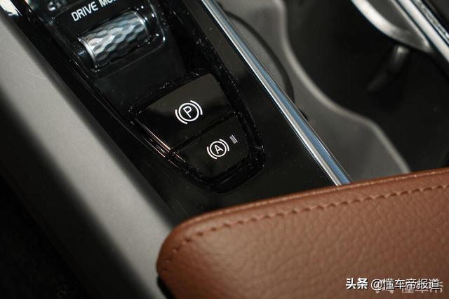 或为最美旅行车？实拍全新沃尔沃V60，33.99万元起售