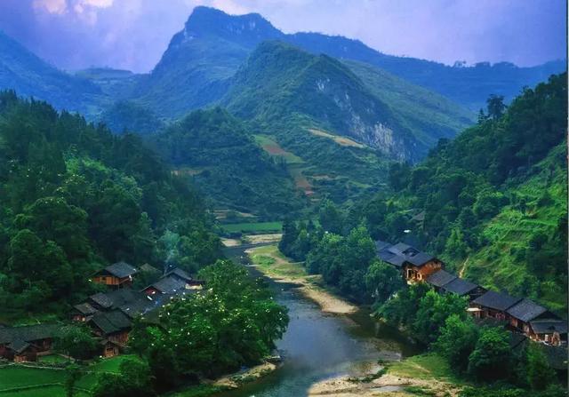 跟着郑州户外驴友团，徒步中国十大非著名山峰