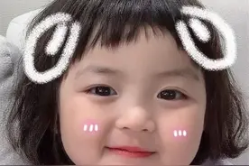 表情包：每天都这么可爱怎么办呢图片