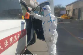 向抗疫一线的医务工作者致敬丨张菲菲：每天平均出车10余趟次 经常“禁水禁食”十几个小时图片