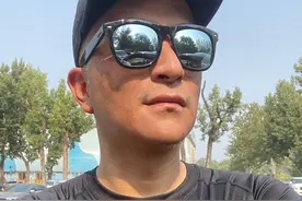 他是魏晨好友，形象硬汉却屡被指“娘炮”，感情神秘堪比张柏芝图片