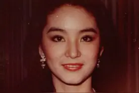 林青霞的美被称为百年一遇，当年没有美颜的她有多美？图片