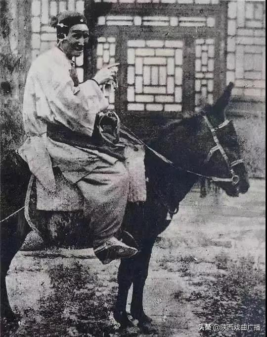 北京名人戏曲旦角化妆包头视频