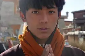 四川藏族小伙丁真火到国外！日本网友：帅到连男人都会心动图片