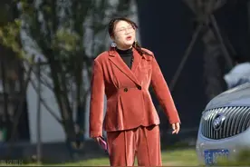 你们私信问的瓜，黄景瑜李沁有没有因戏生情呀？图片