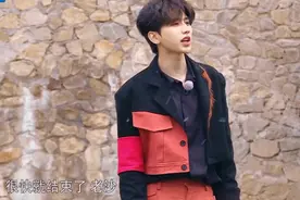 《奔跑吧》蔡徐坤对沙溢直呼“老沙”惹争议，关系好还是没礼貌？图片