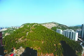 济南名山——药山图片