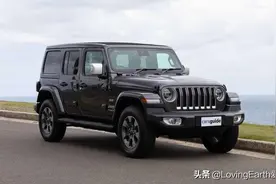 2021款吉普牧马人Overland：后排车门太小并非大问题图片