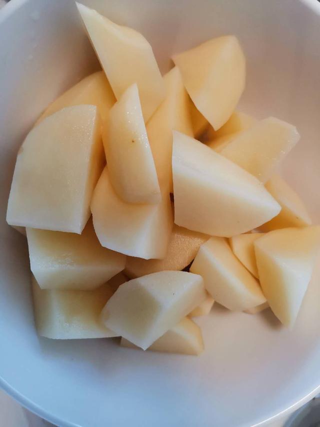 它含有20种氨基酸，多贵都要给孩子常吃，孩子个头高于同龄人