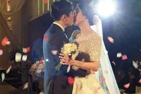 恭喜！孙完虎成池铉大婚，李宗伟点赞图片
