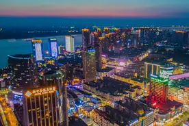 芜湖人口分布图：鸠江区72.15万，南陵县43.11万图片