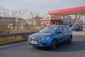 北京人抢着买荣威Ei5的理由：冬天开空调还能续航341km图片