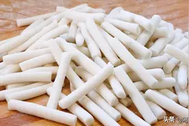 自从学会糯米粉的新做法，家人天天都想吃，酥脆可口，上桌就扫光图片