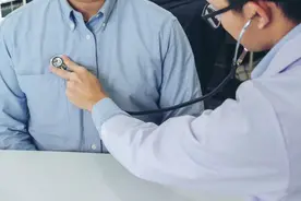为什么癌症到了晚期，身上不疼不痒、没症状？医生的解释让人信服图片