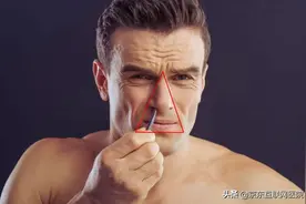 挤痘挤进了ICU？这个位置的痘痘千万不要挤图片