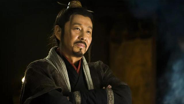 萧何,也是功高震主,为什么他能善终?