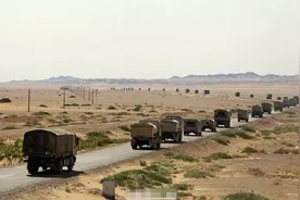 雷厉风行！中国大批空降兵全装备开赴边境，几小时冲上高原图片