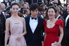 郝蕾的身材真绝了！一袭大红色修身裙秀丰满身材，女人的骄傲呀图片