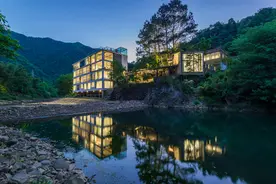 泾县皖南川藏线月亮湾觅源酒店图片