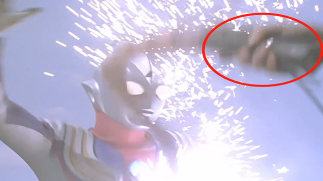 列文虎克就是本人！迪迦奥特曼中仅仅0.1秒的穿帮镜头被我发现了