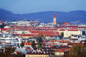 世界音乐之都维也纳800岁的“南京路”：去买茜茜公主的同款香水图片