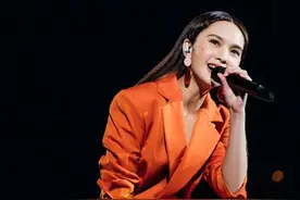 婚后聚少离多依旧甜蜜，灵魂互补的爱情，就叫“杨丞琳和李荣浩”图片