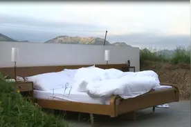 没有墙壁，没有天花板，一晚要1500元的旅馆，你愿意住吗图片