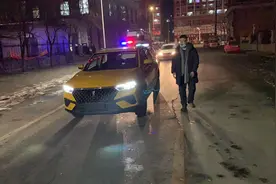 防疫值班日记:一个可爱的小女孩图片
