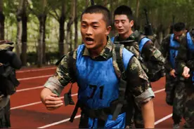 火箭军兵哥哥是如何征服5公里的？图片