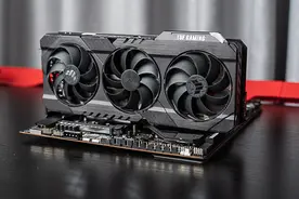 华硕TUF-RTX 3080-10G-GAMING显卡评测图片