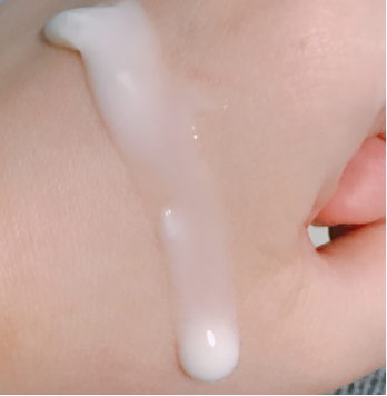 尿素身体乳含激素吗