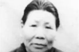 抗战时，她用乳汁救活小八路，士兵长大成高官，报答方式令人感动图片