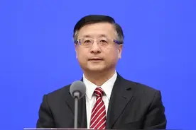上海常务副市长陈寅履新央企图片