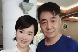 “浪姐”左小青官宣和大二十岁的老公离婚，特意强调：别脑补图片