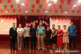 萍乡市中医院举办"爱心奉献、志愿有我、党课开讲啦"之"最美萍乡人"先进事迹宣讲会图片