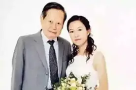 那个当年28岁“为爱”嫁给82岁杨振宁的翁帆，如今过得怎么样？图片
