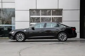 奥迪A6L2019款45 TFSI臻选致雅型图片