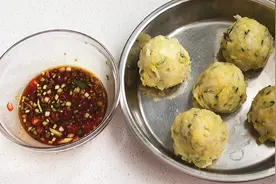 减肥这样吃主食，太美味了，刚出锅就吃2个，朋友10天吃饱瘦8斤图片