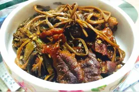 韩国人很爱吃却不舍得吃，我们却可以经常做来吃的朝鲜族酱牛肉图片
