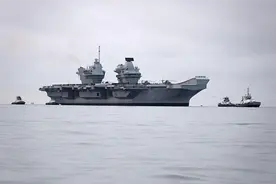 英航母悄然离开，为何老实了？中国海军利剑抵喉，还震到了德国？图片