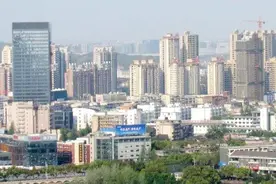 中国最牛三线城市，人口不足400万，却获国家批准建设地铁！视频封面