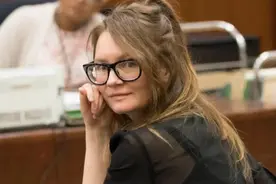 “名媛”现形记：从给司机100美元小费，到欠28万入狱，她咋了？图片