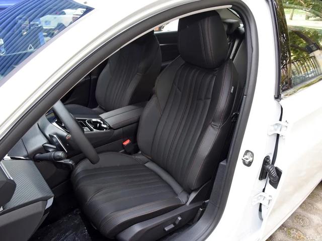 不到20万买标致508！211马力、轴距超过2米8，獠牙灯真帅